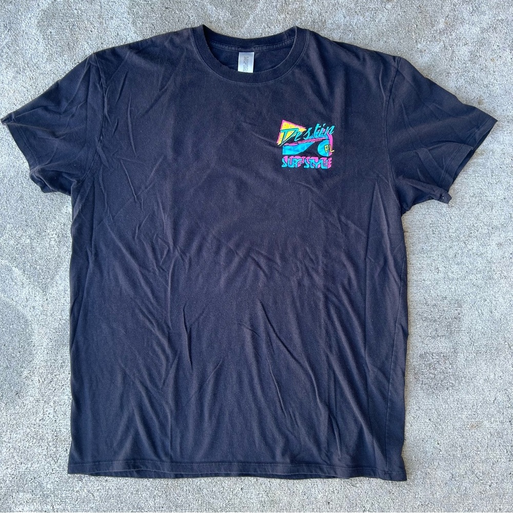 Surf Style Black Tee with Vibrant Graphic